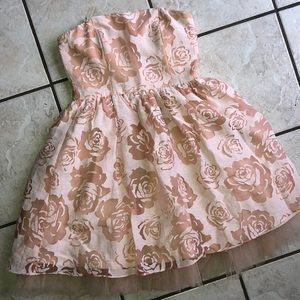 Gianni Bini strapless dress